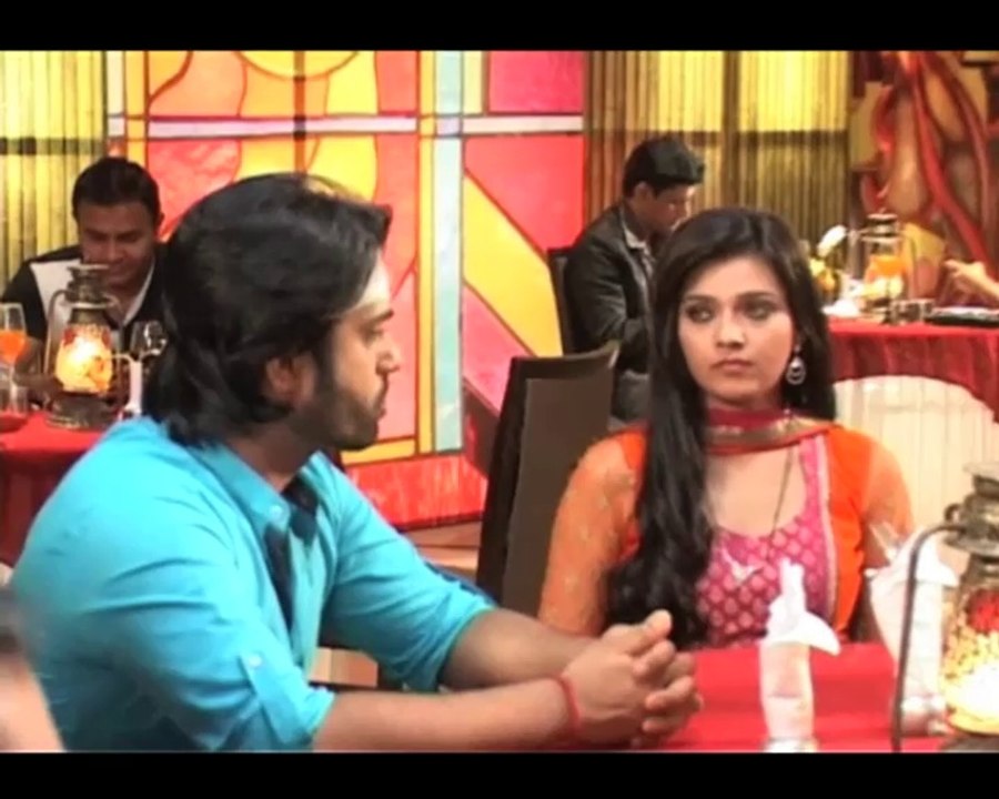 Do Dil Bandhey Ek Dori Se Shivani Raghu on a dinner date