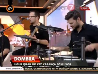 Uğur Işılak'tan orjinal dombra!
