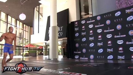 Mike Chandler vs. Eddie Alvarez-Alvarez media workout