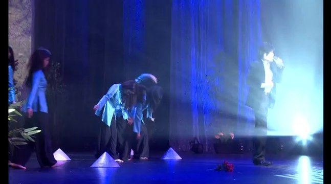 Áo Anh Sứt Chỉ Đường Tà - Đỗ Thanh (Thúy Nga)