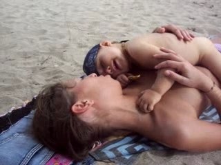 Calin sur la plage
