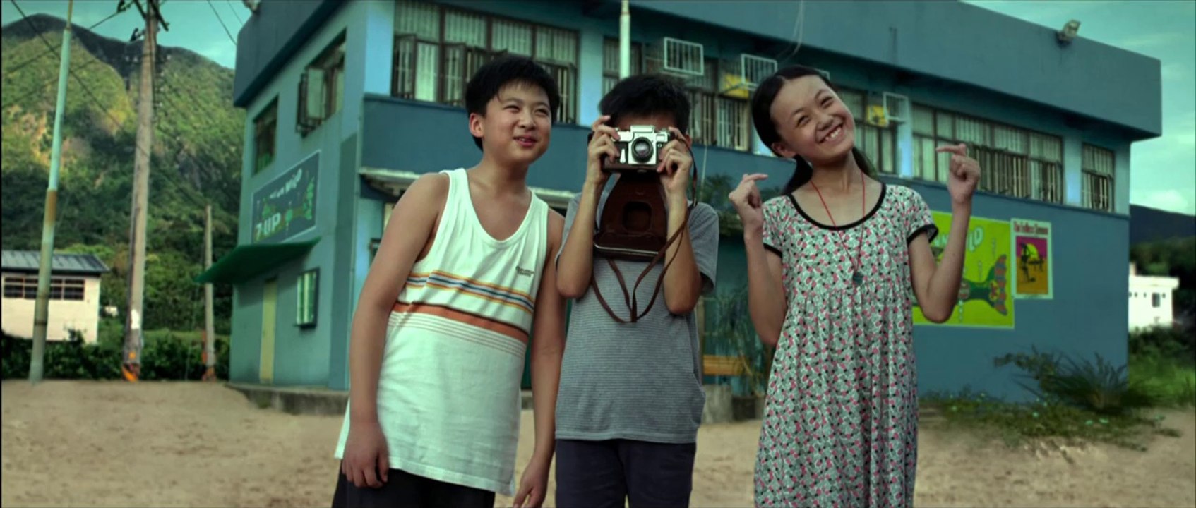 cr2-2.720p.HDRip.H264