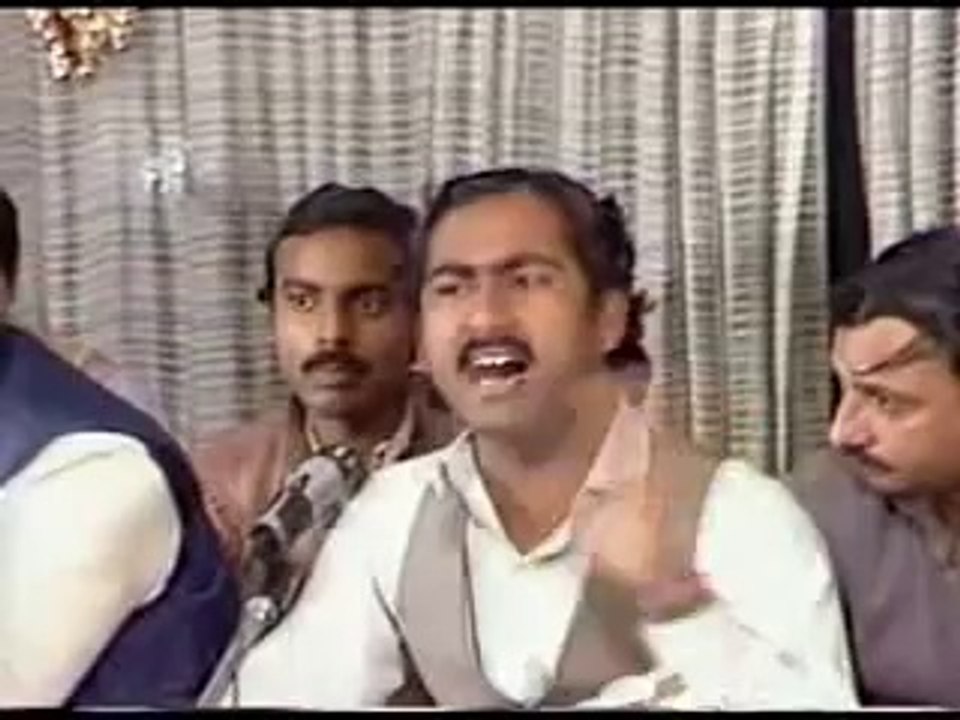 Sochta Hoon Ke Woh Kitne Masoom Thay [Live Part One] - Nusrat Collection