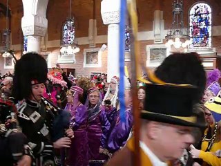 Bailleul: la messe du carnaval avant le grand défilé