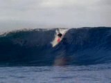 surf - surfing tahiti