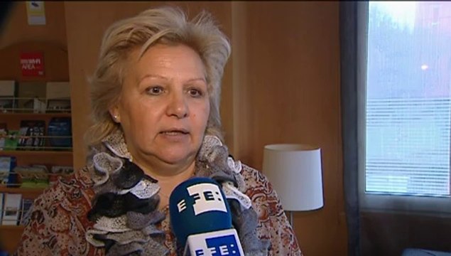 Instituciones y víctimas piden a ETA menos comunicados y más hechos