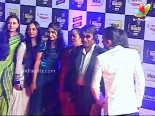 Shahrukh, Madhuri, Varun at Mirchi Music Awards 2014 | Nargis, Ileana, Harman, Sophie