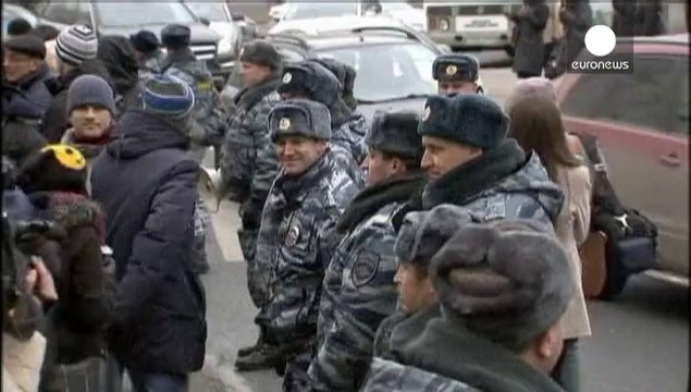 'A story as old as the world': Boris Akunin gives euronews his view on the situation in Russia