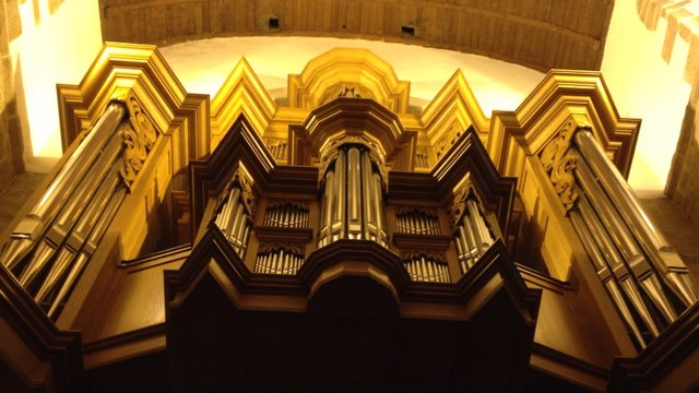 Joël Piété inaugure l'orgue de l'église Saint-Tudy