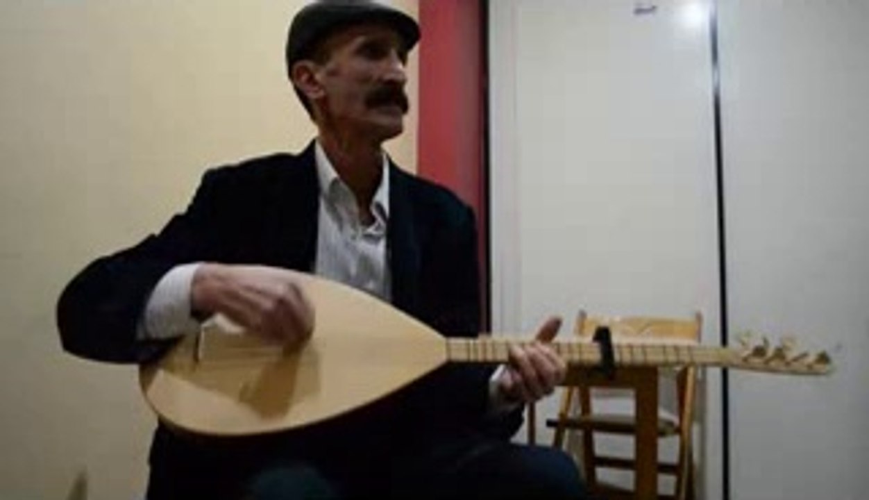 Taji Mehmet Yılmaz  Derman Ararken Derde Tabip Oldum