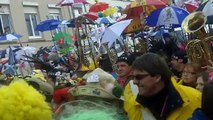 Le coup d'envoi du carnaval de Dunkerque en présence du maire, Michel Delebarre.