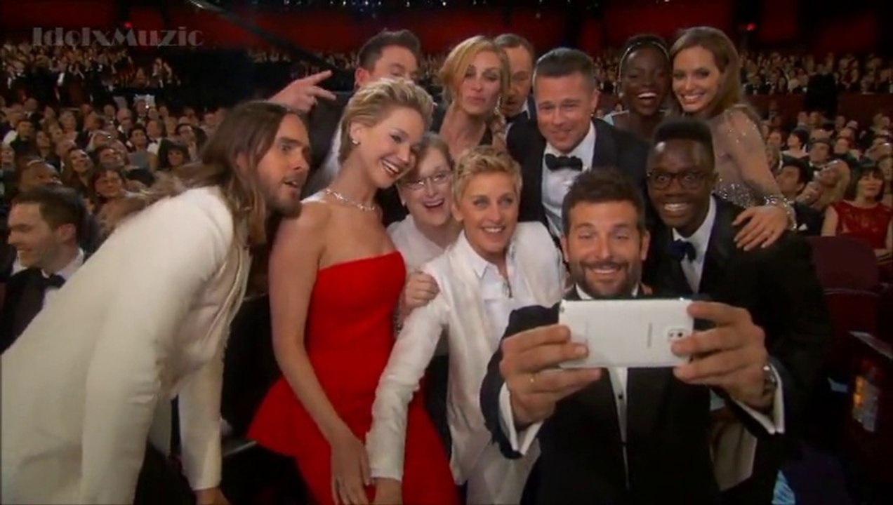 Cool Group Selfie Tweet With Ellen - Oscars 2014 - video Dailymotion