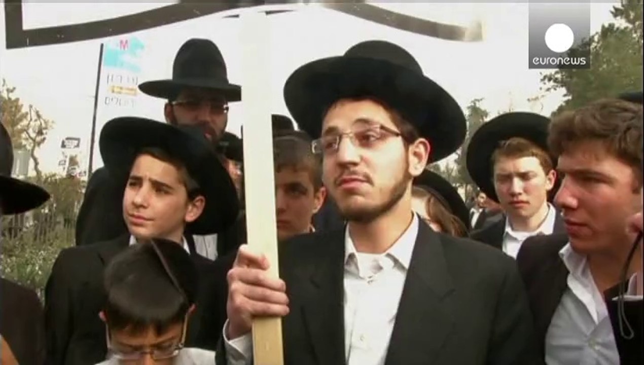 Marcia oceanica a Gerusalemme contro leva ebrei ortodossi