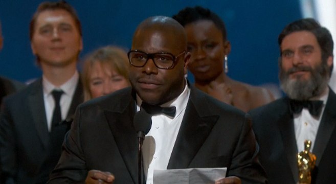 Oscars 2014 : McQueen dédie son prix aux victimes de l'esclavage