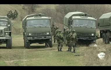 "Si jamais ils attaquent, nous répondrons", assure le Colonel Storozenko