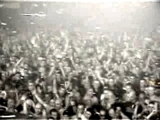 Neophyte 13 Jaar Terreur Alles Kapot