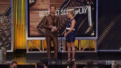 Reese Witherspoon peut se téléporter en direct! Pas mal...