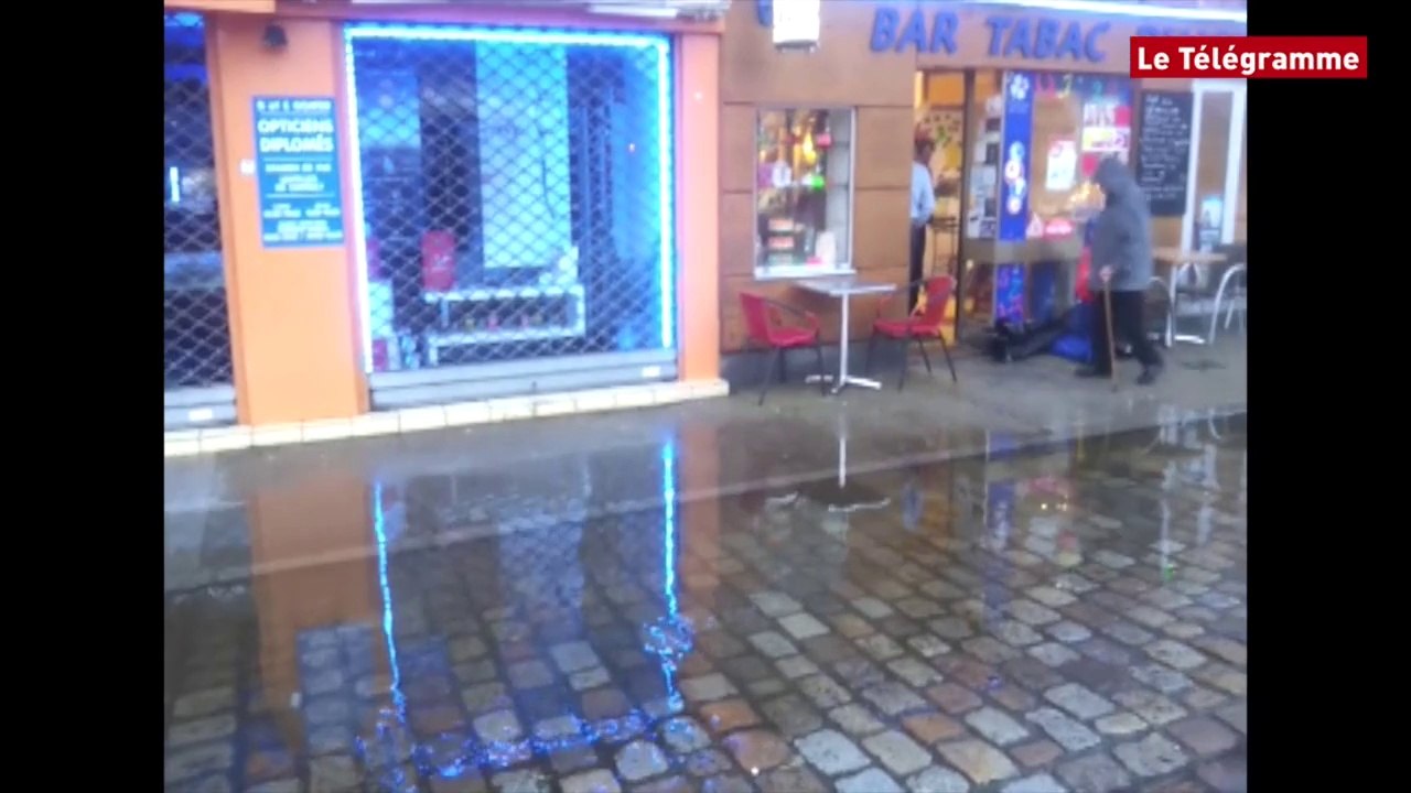 Lannion. Les quais sous les eaux