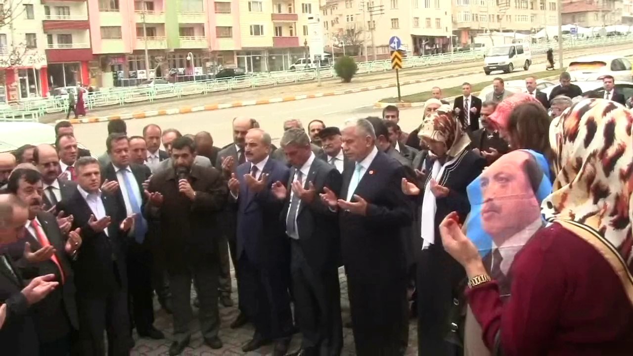 AK Parti Tosya ilçe Başkanlığı tarafından ilçede bir dizi açılış gerçekleştirildi. 1