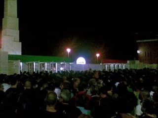 Tifoso della Roma imbufalito