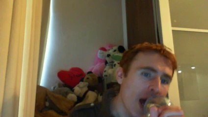 Wiwi égratigne "moi même" de Twin Twin