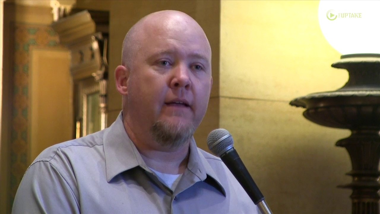 Activists Demand End To Minnesota Wolf Hunt