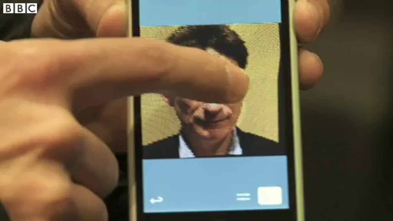 Amazing Mobile App creates 3D image