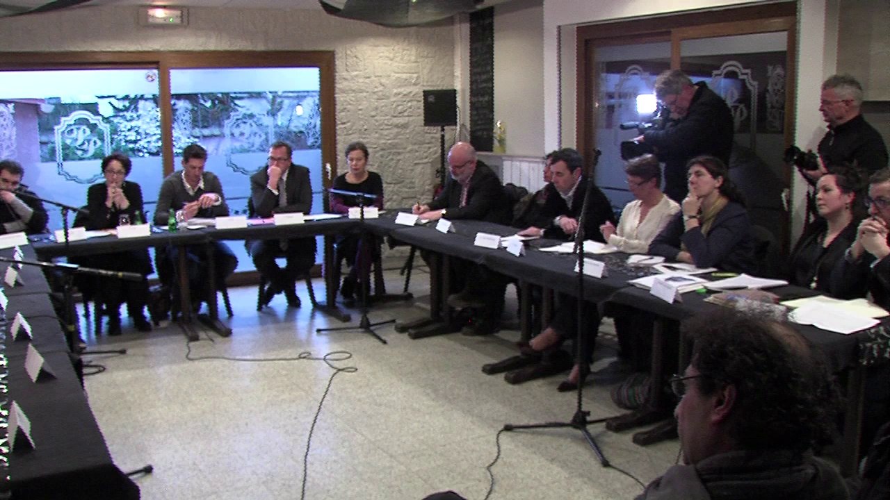 La problématique des migrants: le débat organisé par "Calais, Ouverture Humanité"
