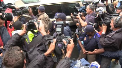 Pistorius se declara no culpable