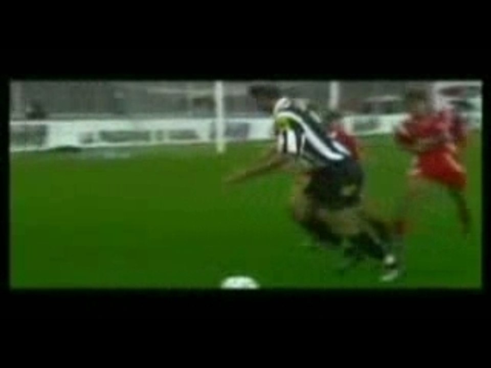 Zidane Der mit dem Ball tanzt.