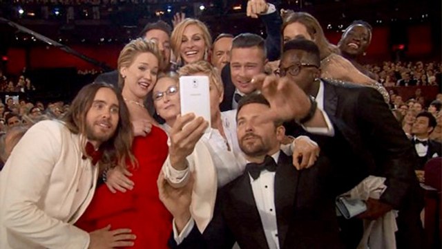 Oscar Awards 2014 Selfies - Hot Or Not - FUNNY
