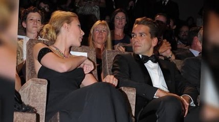 Scarlett Johansson Pregnant Just One Month After Engagement?