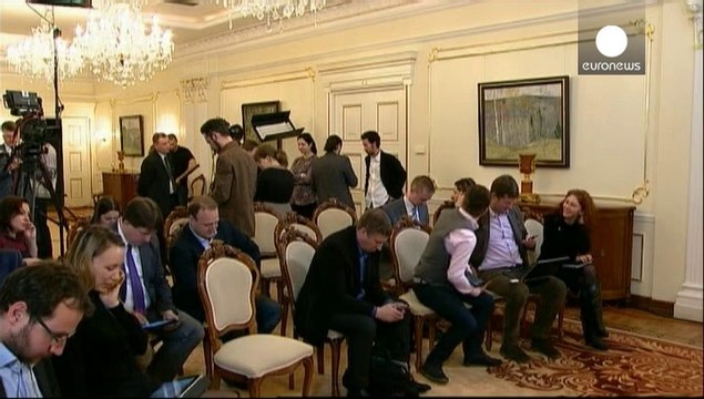 Vladimir Poutine : Toute décision d'employer les forces armées russes en Ukraine sera légitime