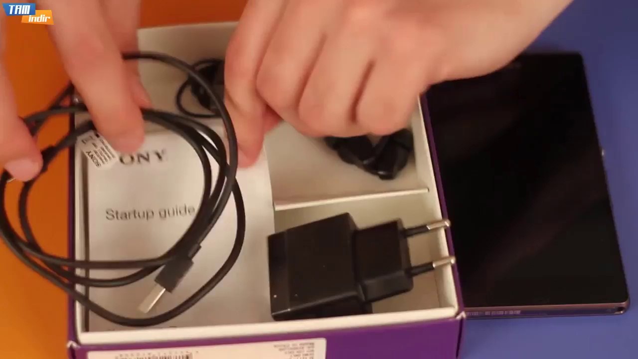 SONY Xperia Z Kutu Açılış Videosu