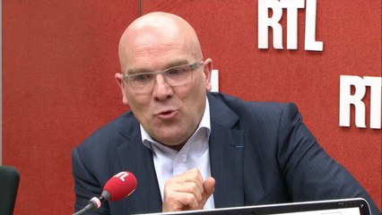 Bruno Bonnell parle de "révolution industrielle"