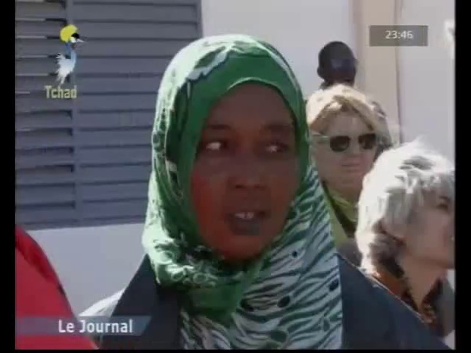 FATIME ISSA KOKOI FEMME CHAUFFEUR DE L’EXTRÊME AU DÉSERT TCHADIEN - SUR TOL