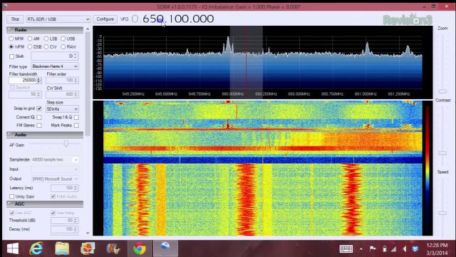 $20 Software Defined Radio Tunes In Everything! Free Update Fixes OS X Flaw, Overclocked Intel 730 SSD, Best Mic For Gaming. Tablet Stands. We're #21! - Tekzilla