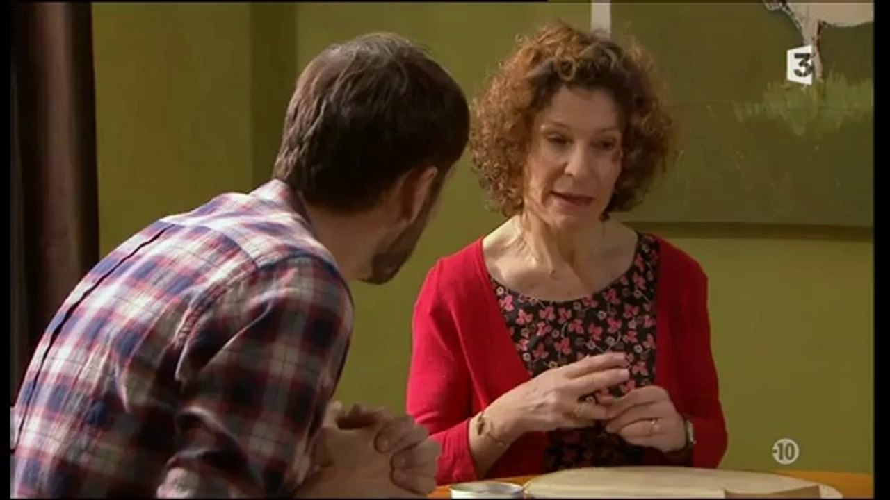 Plus Belle la Vie : Comment rouler et fumer un joint de cannabis