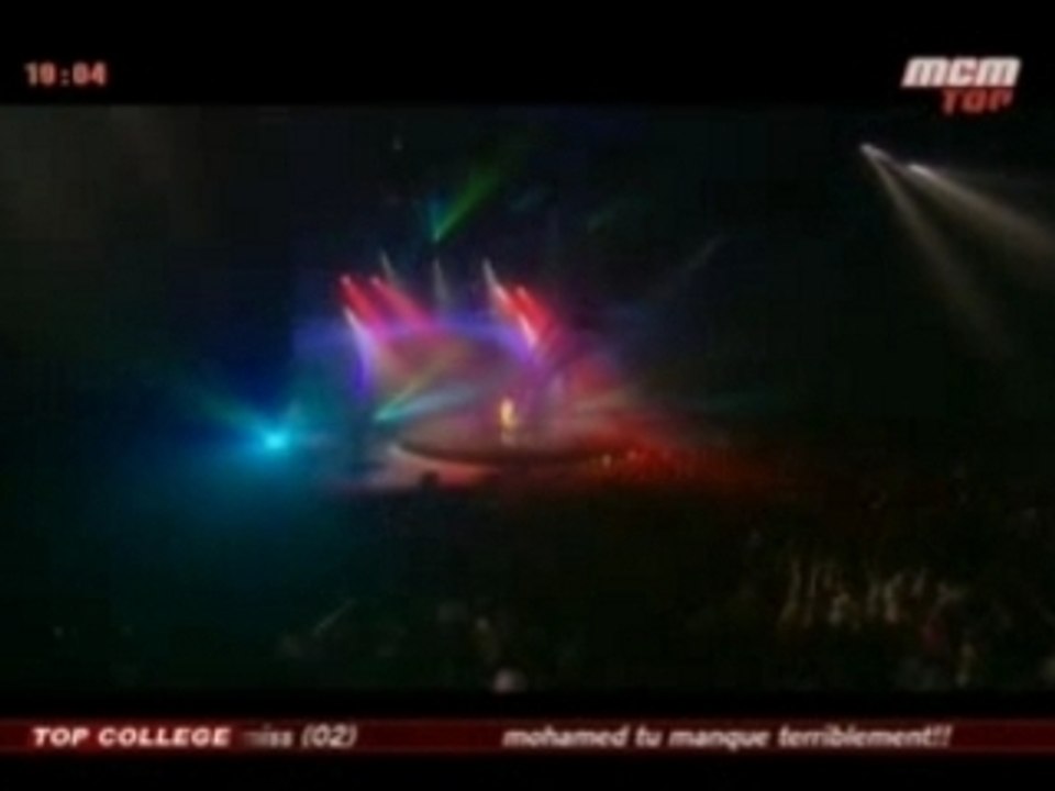 Alizee - Amélie m'a dit [live]