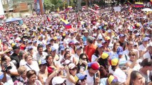 Mujeres marcharon en homenaje a los venezolanos caídos en febrero 2014