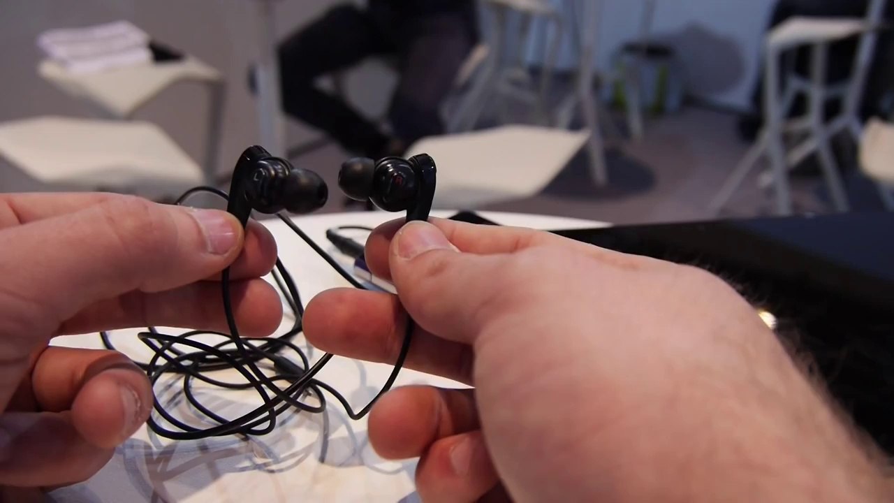Sony Xperia Z2 Headset [MDR-NC31] im Hands On [Deutsch]