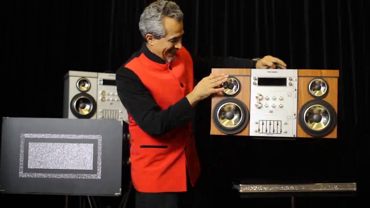 Appearing 4 CD player from Frame by Tora Magic  - Stage Magic Trick