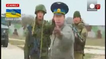 Tensión a las puertas de los cuarteles del Ejército en Crimea