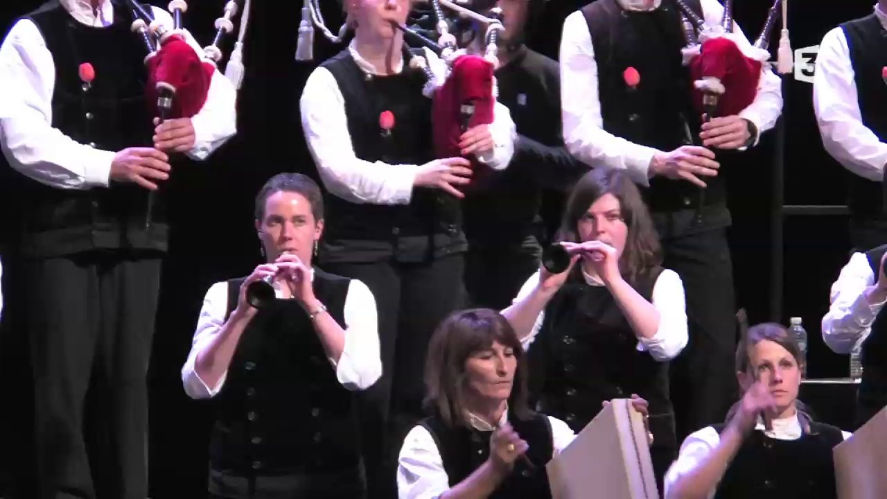 Bagad Cap Caval Brest 2014