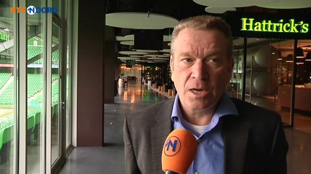 Ballenjongen FC Groningen geraakt door vlaggenstok - RTV Noord