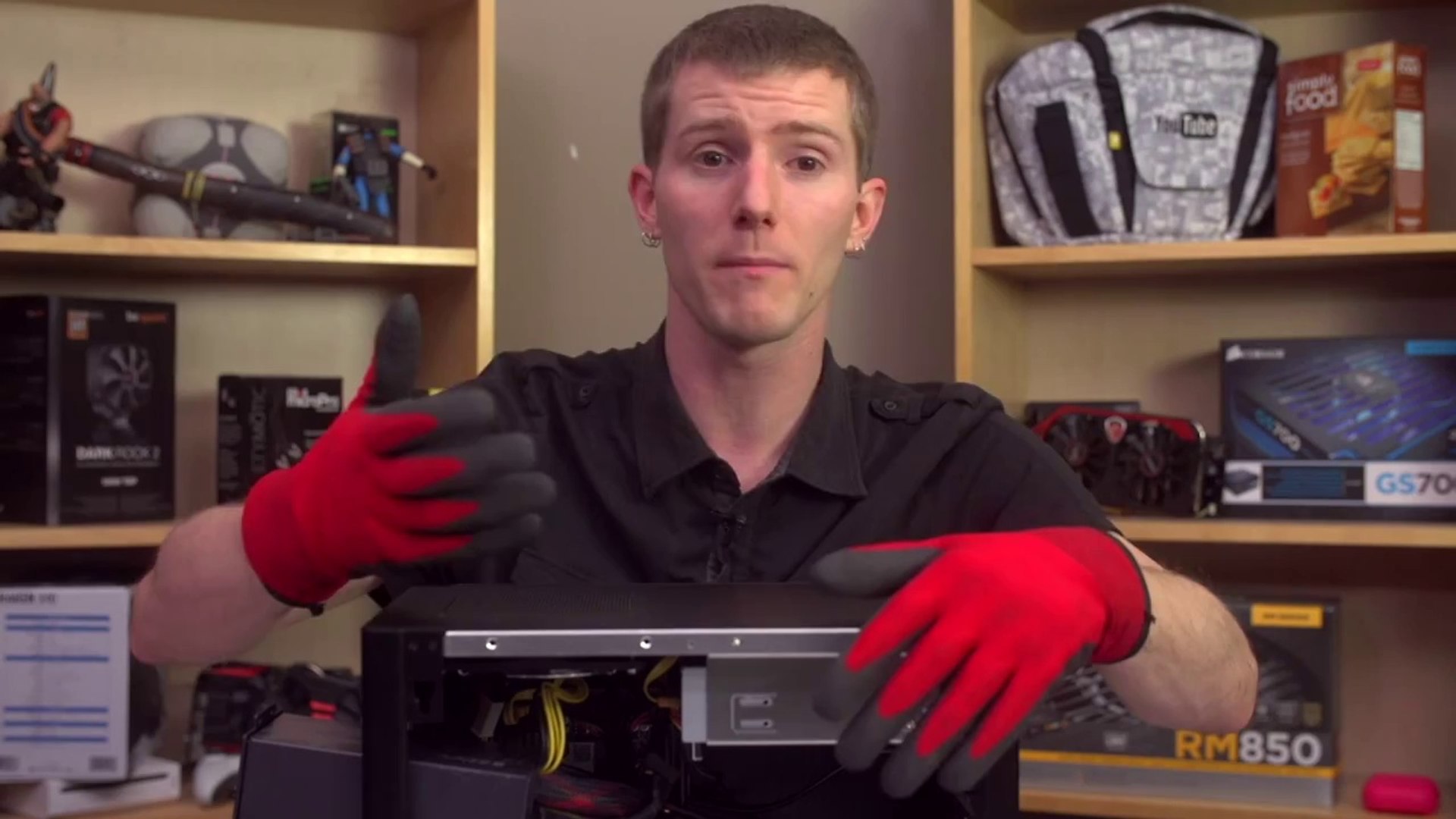 Lian Li PC-Q28 Compact Media Case