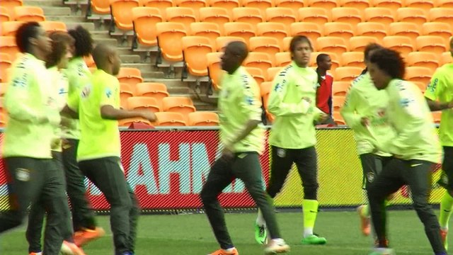 Amical - Scolari scrute le football africain