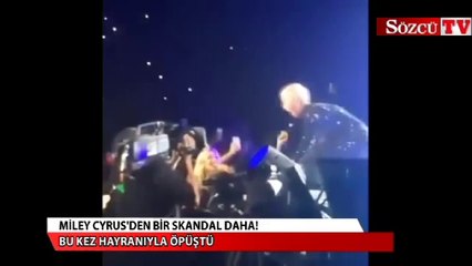 Miley Cyrus, kadın hayranıyla öpüştü