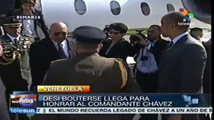 Llega presidente de Surinam para rendir homenaje a Chávez