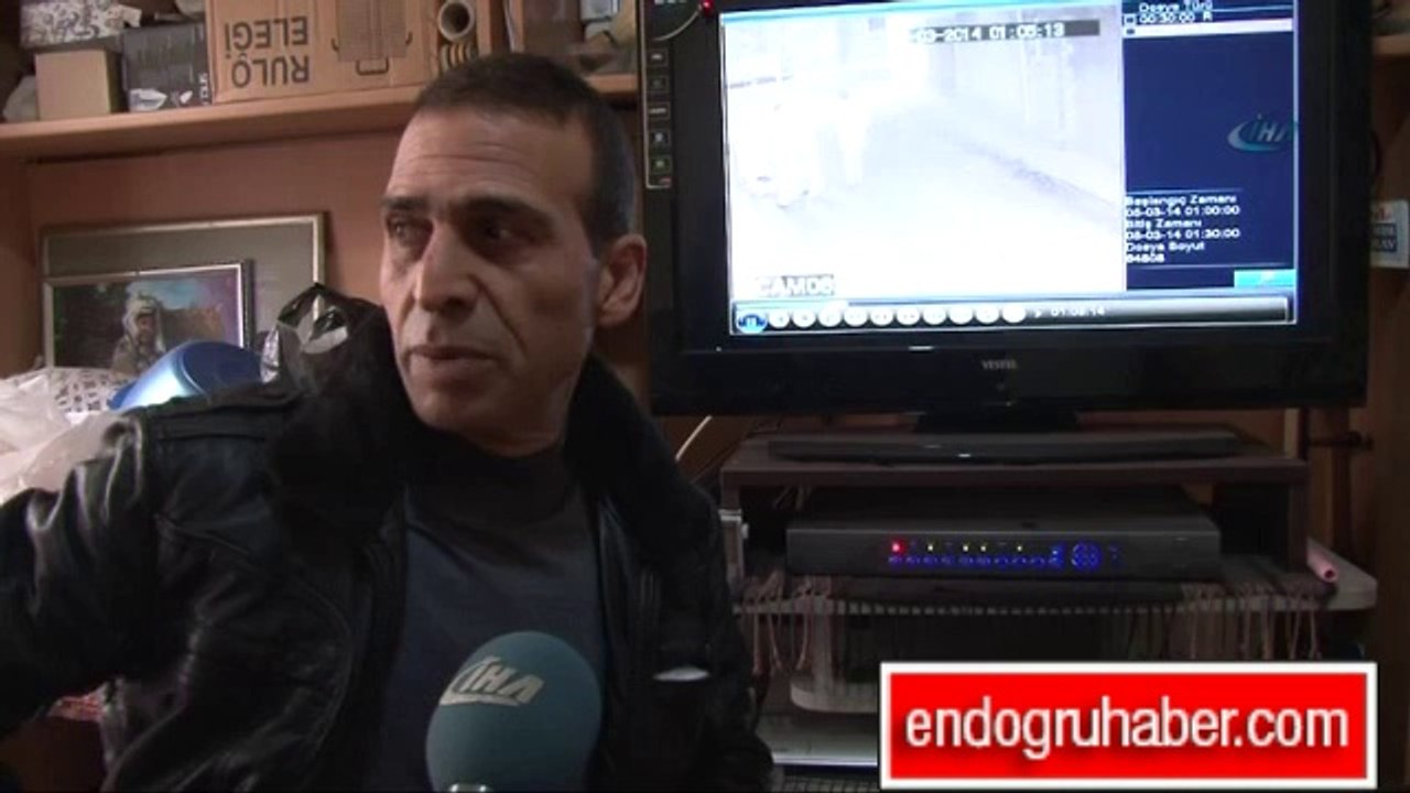 Kör adamı döve döve gasp ettiler!..